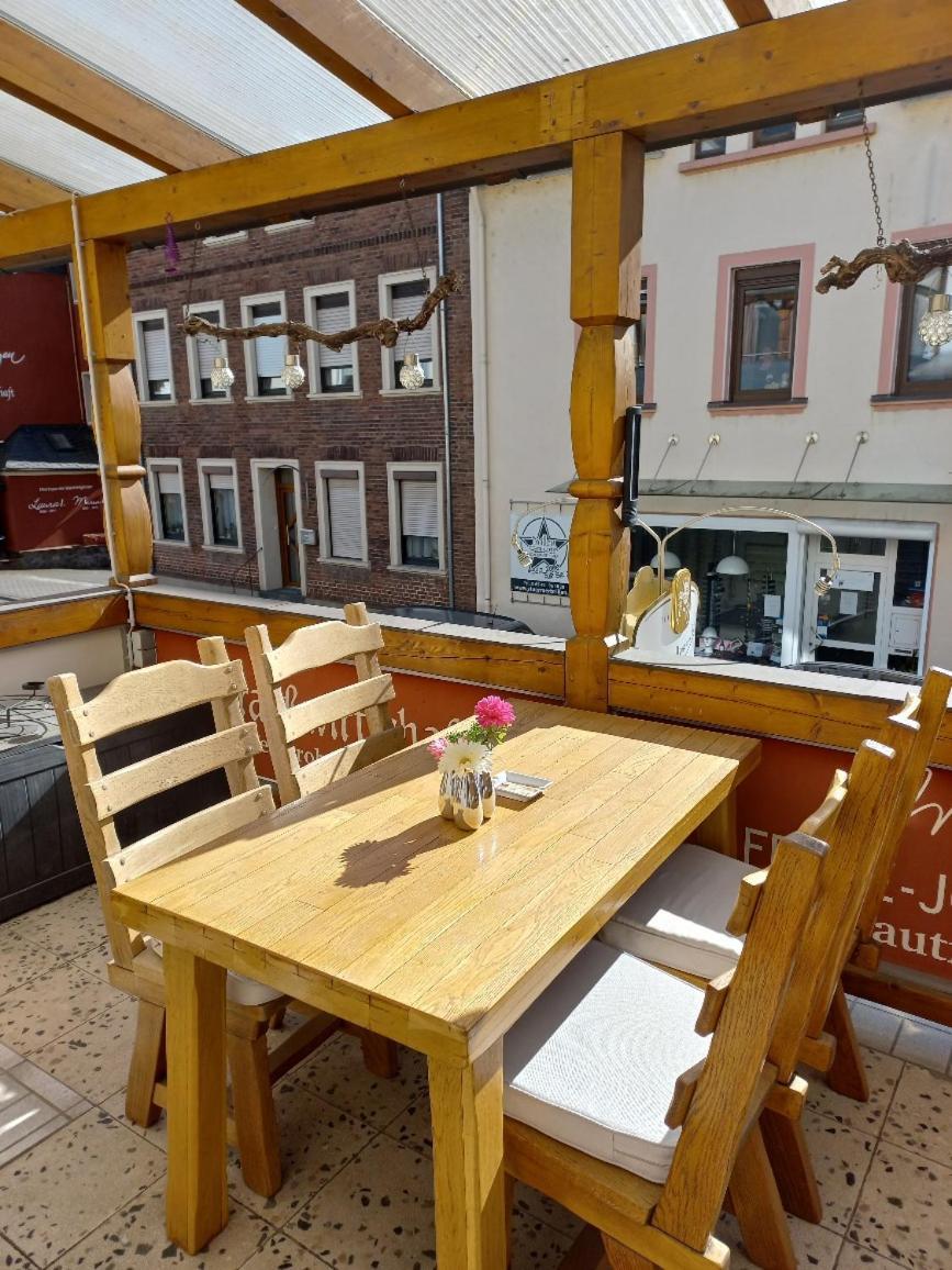 Brautroeckchen Apartment Bullay Exterior photo